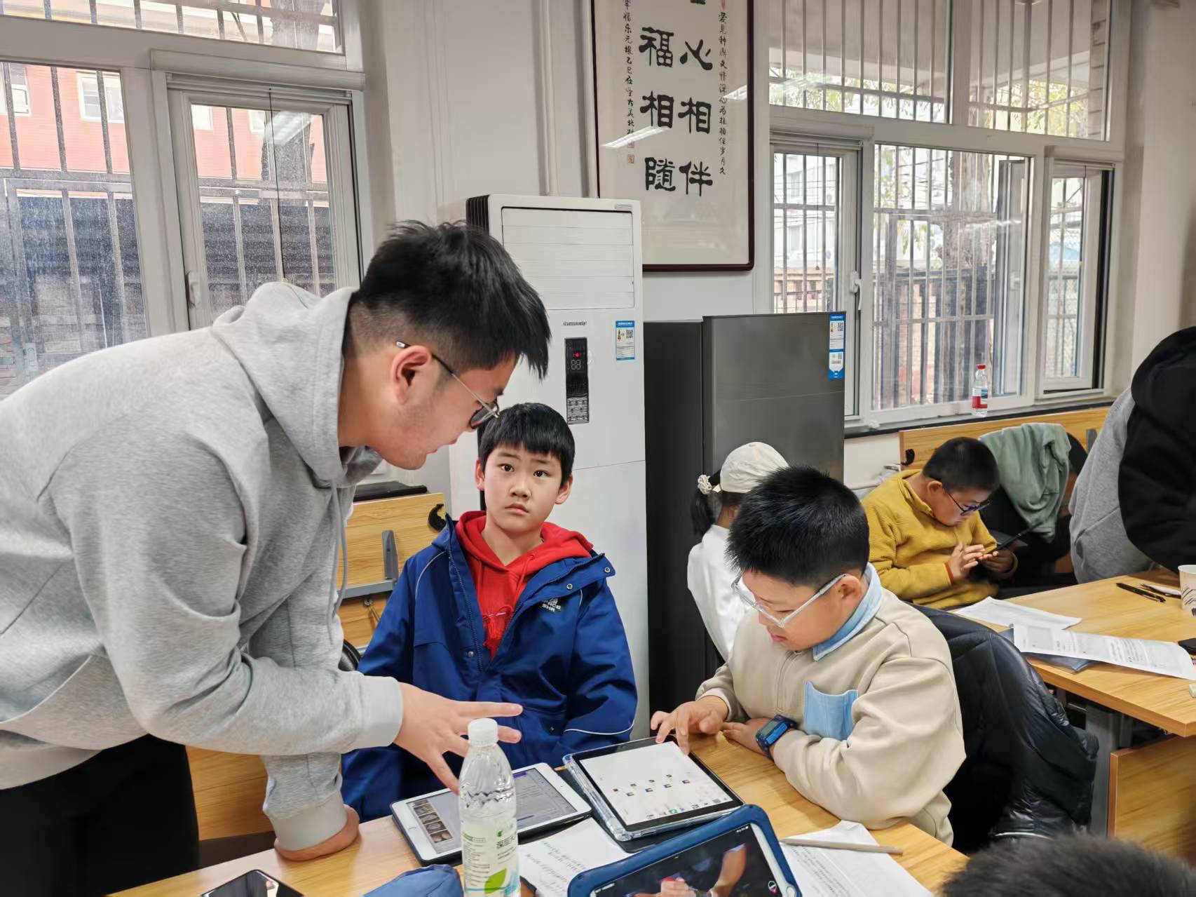 微信图片_20251108180251_140_2610.jpg