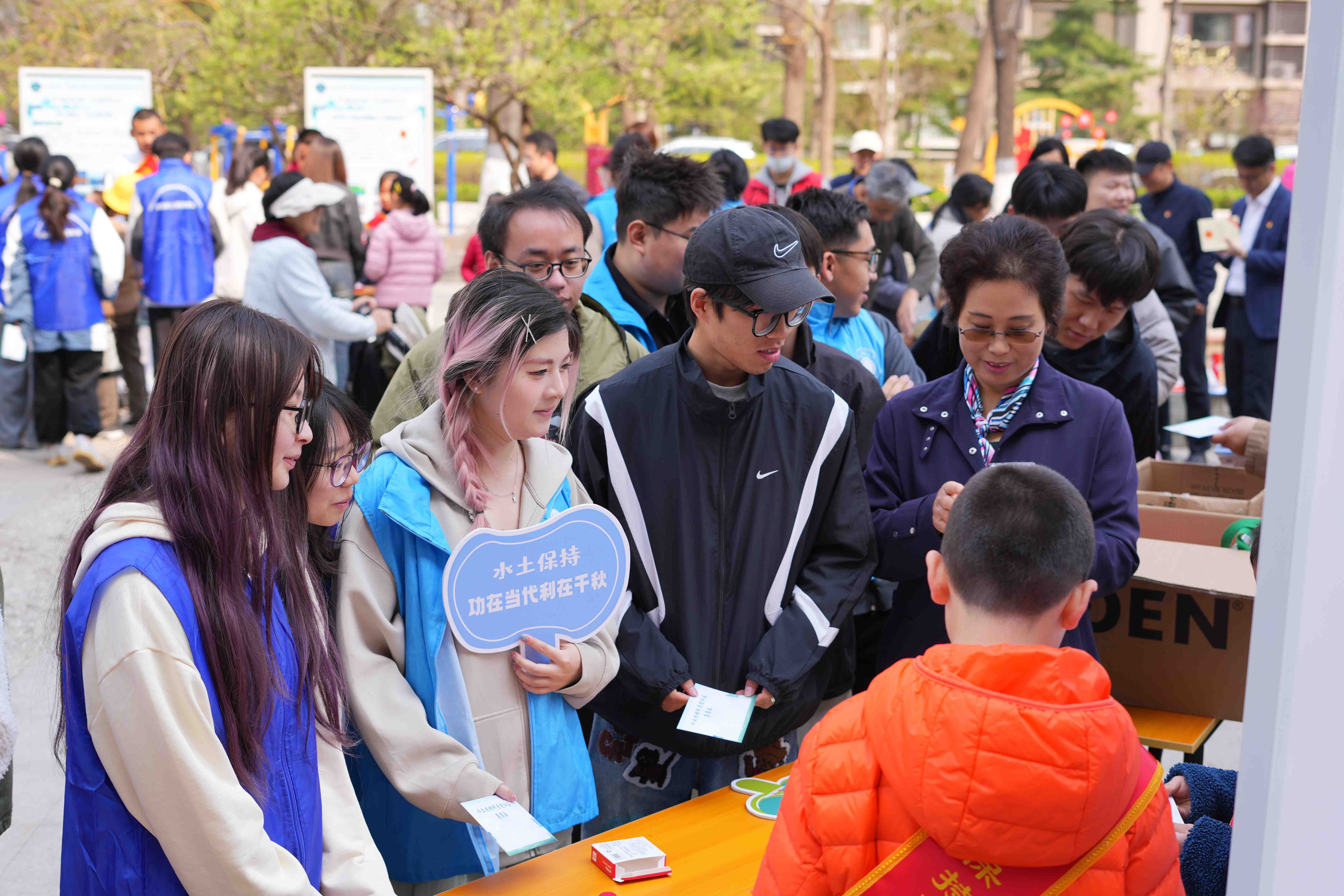 分会场讲解2.jpg
